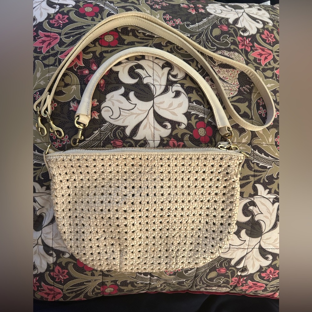 Clare V Petit Moyen Cream